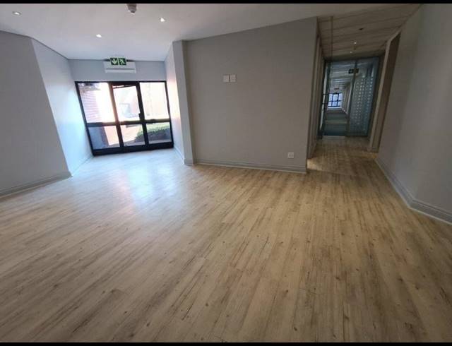 BUSINESS PROPERTY TO RENT IN WELTEVREDEN PARK